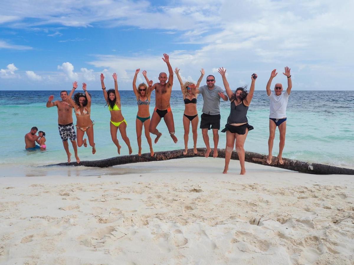 Coral Beach Maldives Hangnaameedhoo Buitenkant foto